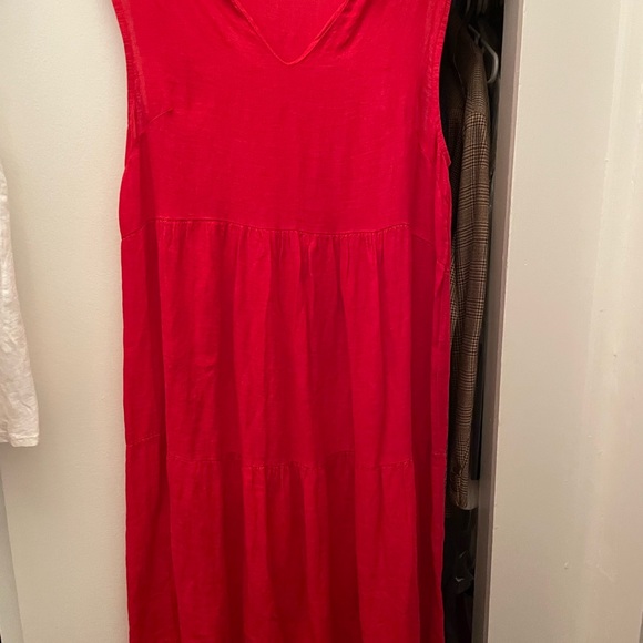 NEW Red Linen Tiered Dress from Italy - Picture 4 of 7